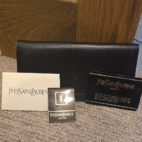 Yves Saint Laurent Black Leather Clutch - Picture 2 of 6